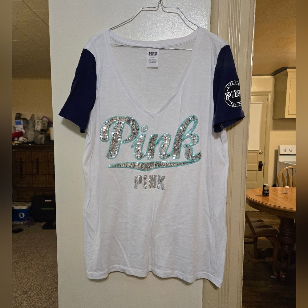 HTF!! Victoria's Secret PINK Bling Sequin V-neck Tee Sz Large In Great Condition